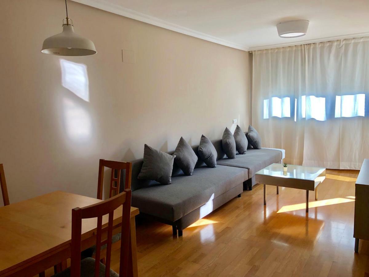 New Apartments Airport Ifema Madrid Eksteriør billede